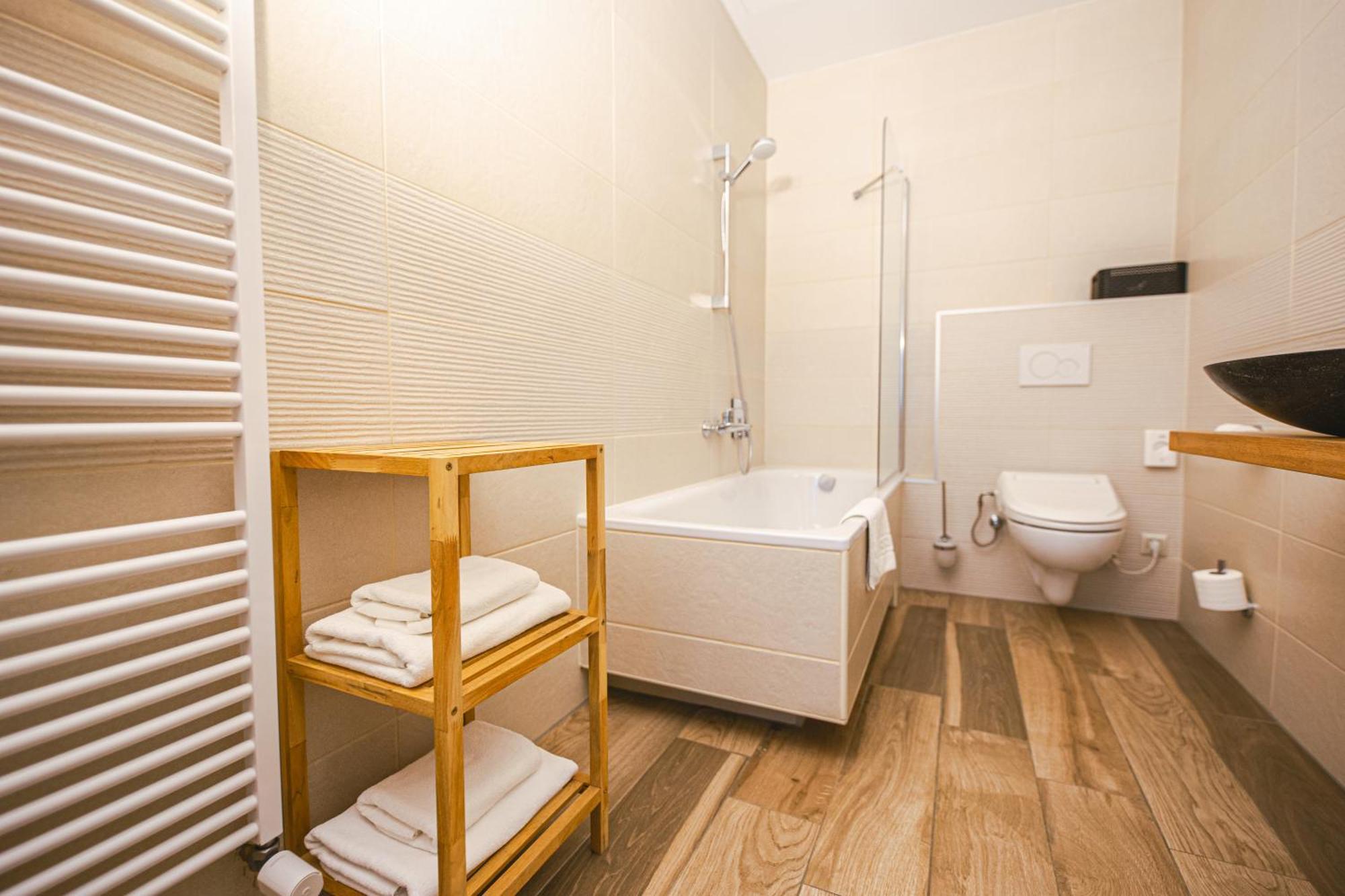 Pension Relish Rajecké Teplice Exterior foto